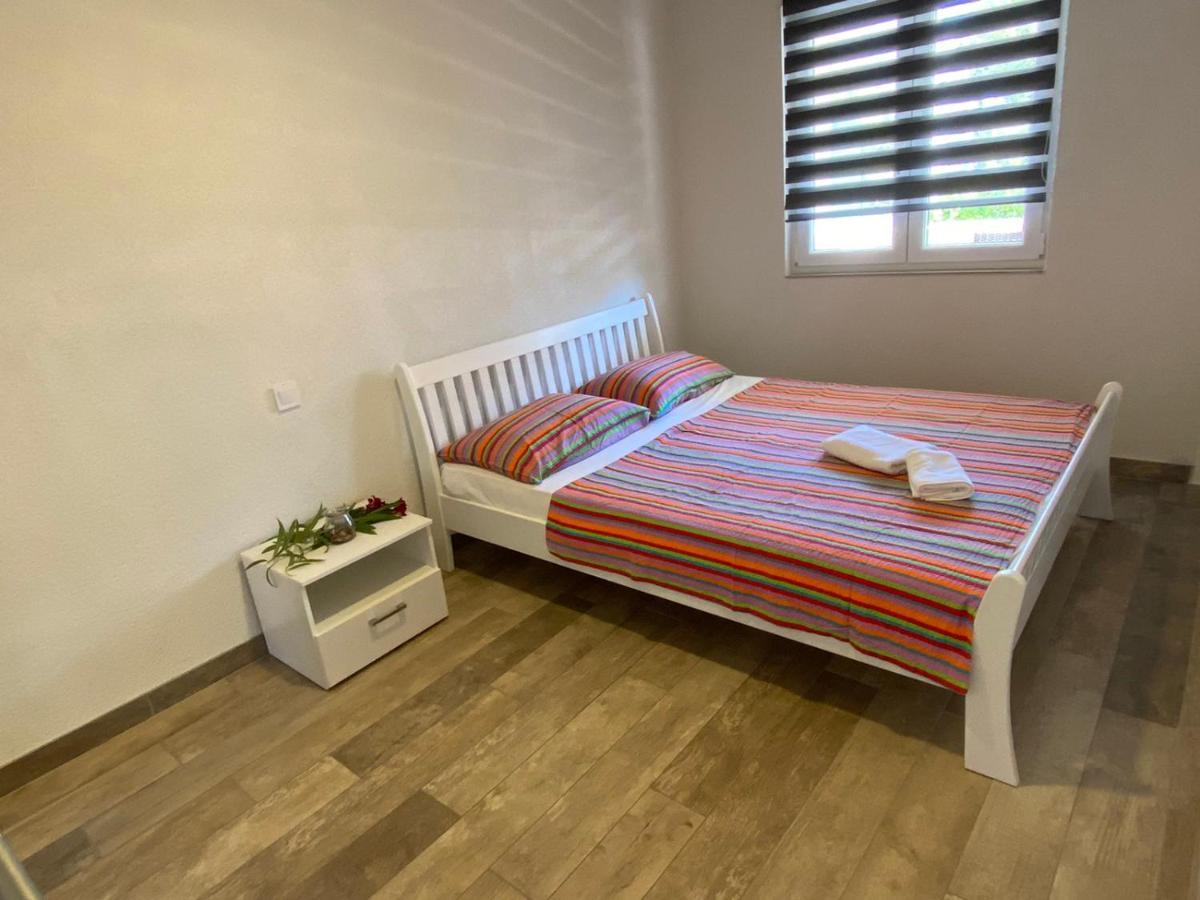 Villa Nikola Nečujam Exteriér fotografie